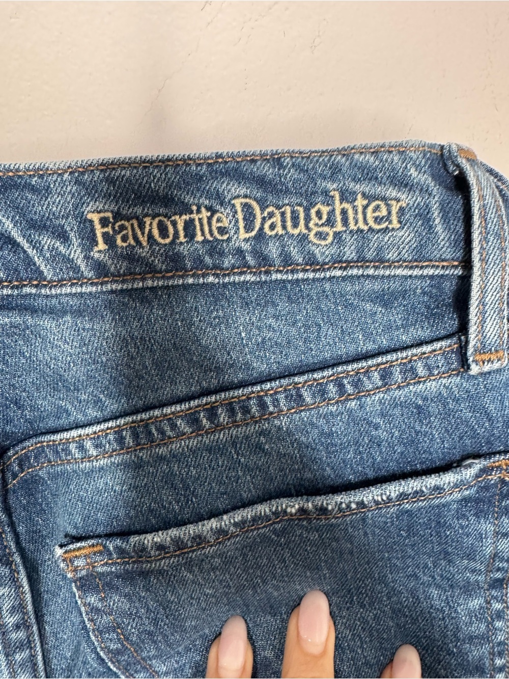 Favorite Daughter THE SHORTIE MORGAN HIGH RISE STRAIGHT Size 26 NWT - Picture 7 of 11